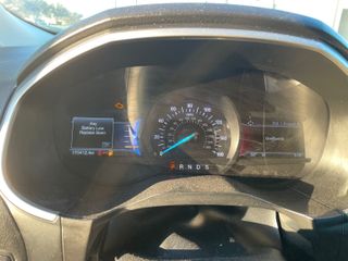 2015 Ford Edge SEL - Interior Dashboard With Vehicle Running Image